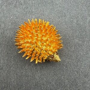 Vintage Sarah Coventry Hedgehog Brooch Pin Gold Tone Rhinestone 1982